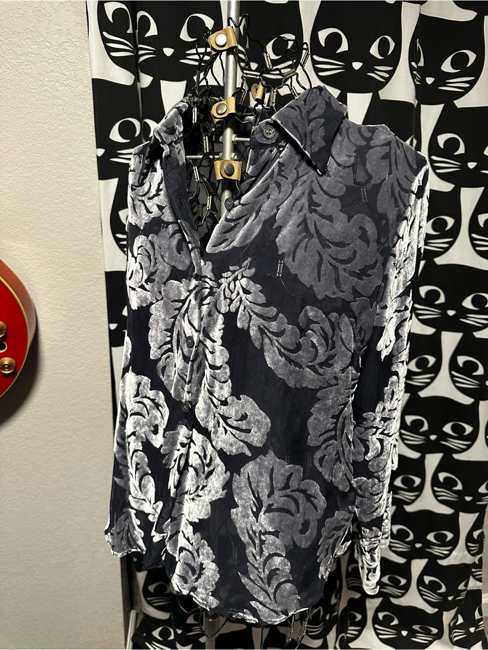 Vintage 90s velvet burnout shirt